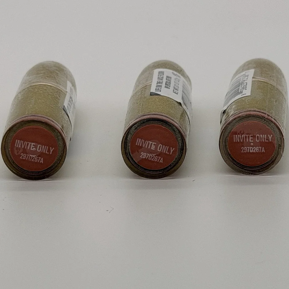 Revolution Life on the Dance‎ Floor Lipsticks Invitation Only 3 Pack Sealed